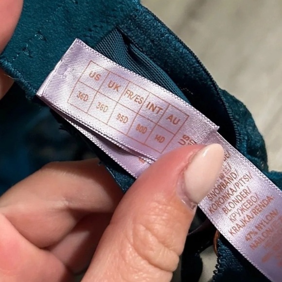 Savage x Fenty Lace Wired Bra - Picture 2 of 2